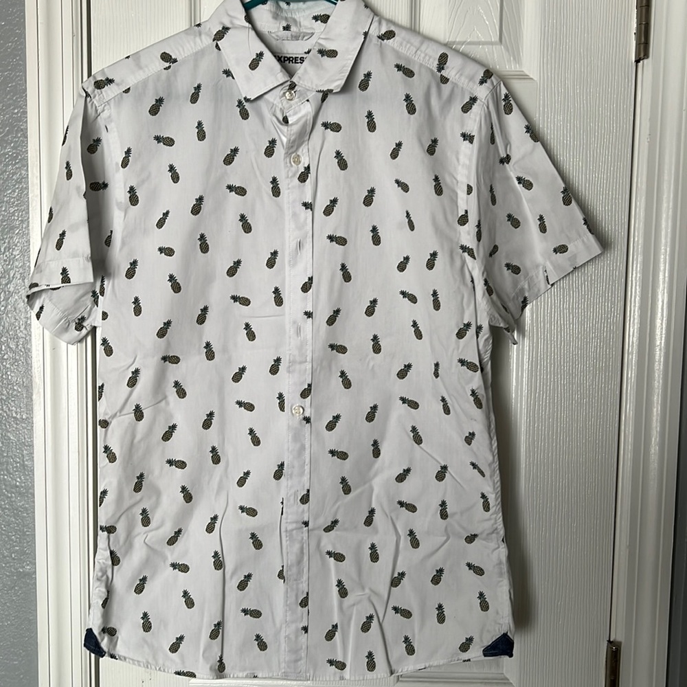 Mens Express Slim Soft Wash Medium Button Down